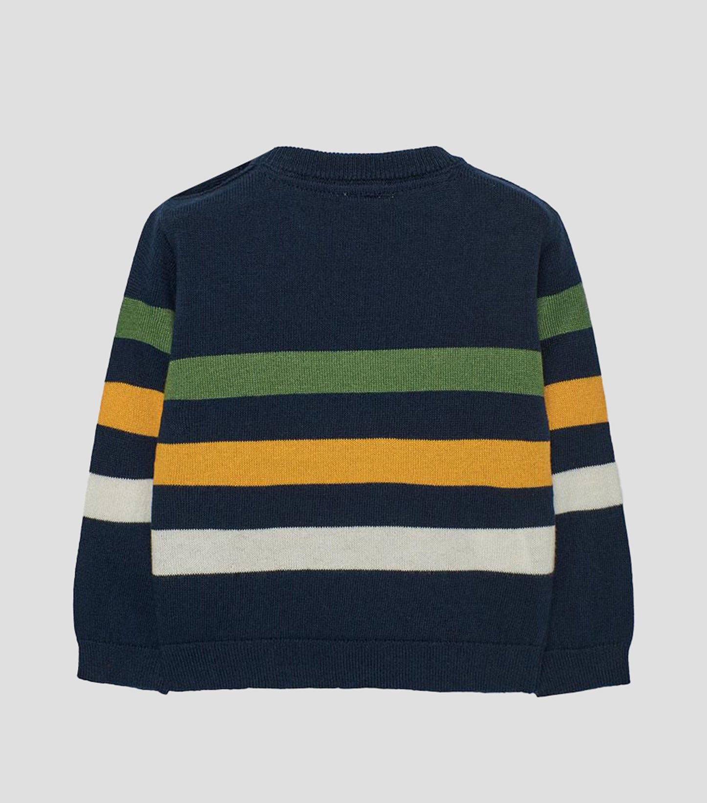Vista trasera del suéter de punto para niño, mostrando las rayas horizontales en verde, amarillo y blanco en la espalda y mangas, marca Boboli.