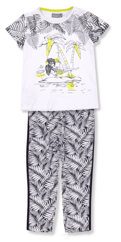 Conjunto Boboli con playera estampada de isla y pantalón con hojas en blanco y negro.