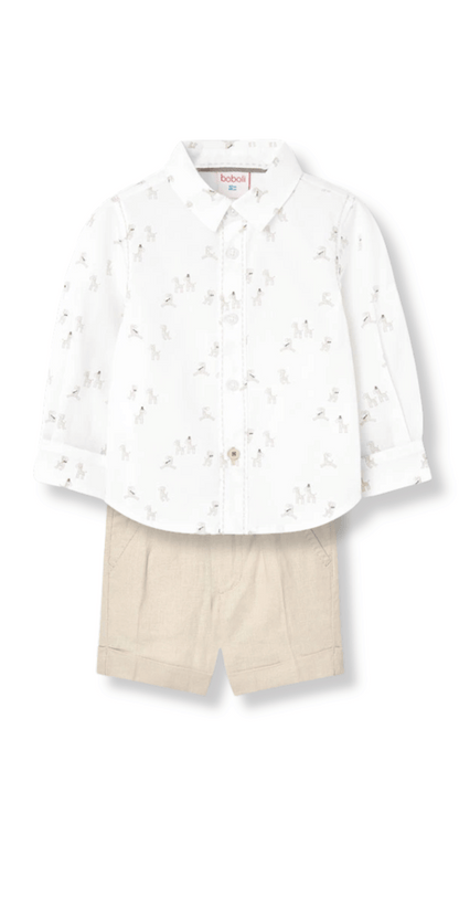 Conjunto para niño con camisa estampado de cebras y shorts de lino beige, Boboli.