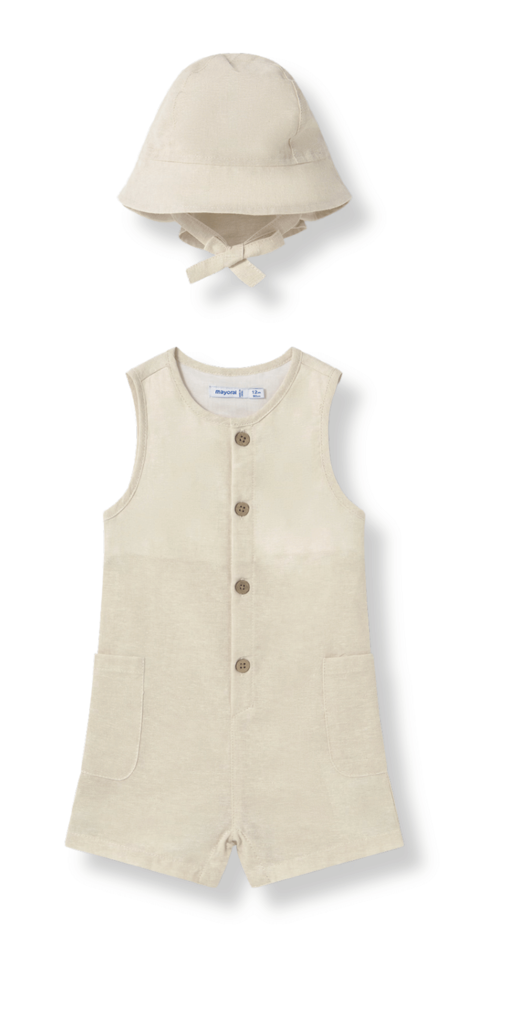 Peto corto beige para bebé con botones frontales y gorro a juego.